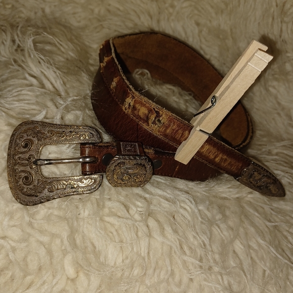 FLAWED-Vintage Brown Leather Belt with Ornate Silver Buckle - Picture 1 of 14